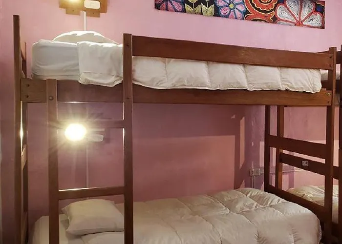 Pirwa Backpackers Colonial Hostel