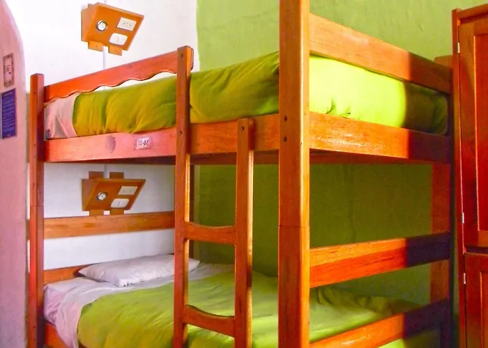 Pirwa Backpackers Colonial *