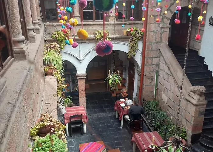 Pirwa Backpackers Colonial Hostel Cusco