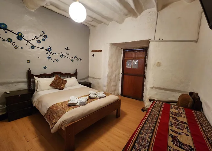 Pirwa Backpackers Colonial *
