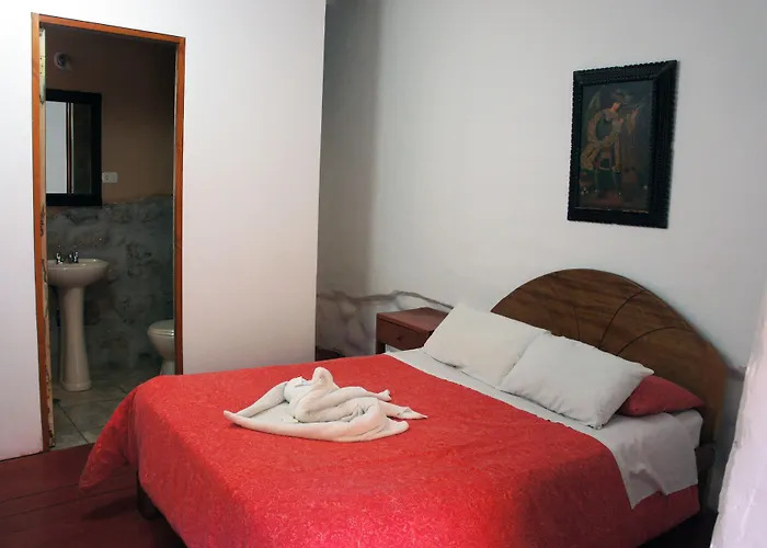 Pirwa Backpackers Colonial